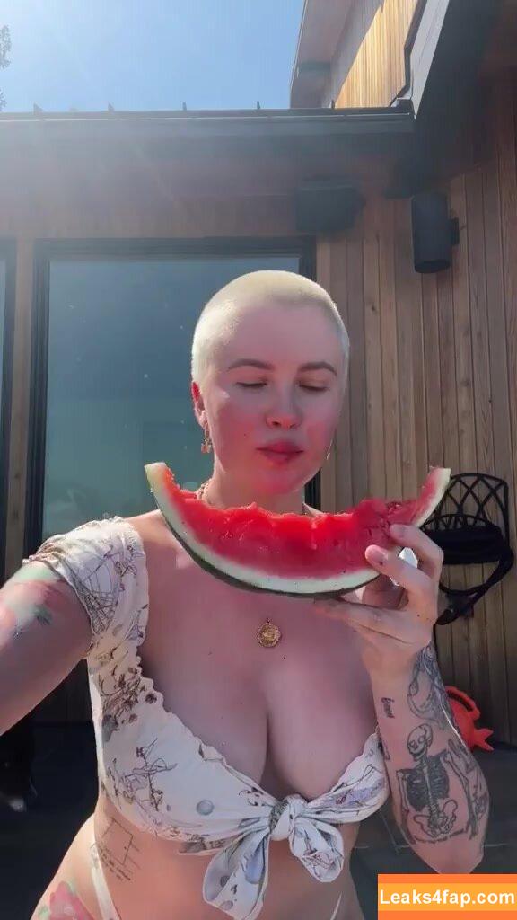 Ireland Baldwin / chloebaldwin... / irelandbasingerbaldwin leaked photo photo #0028