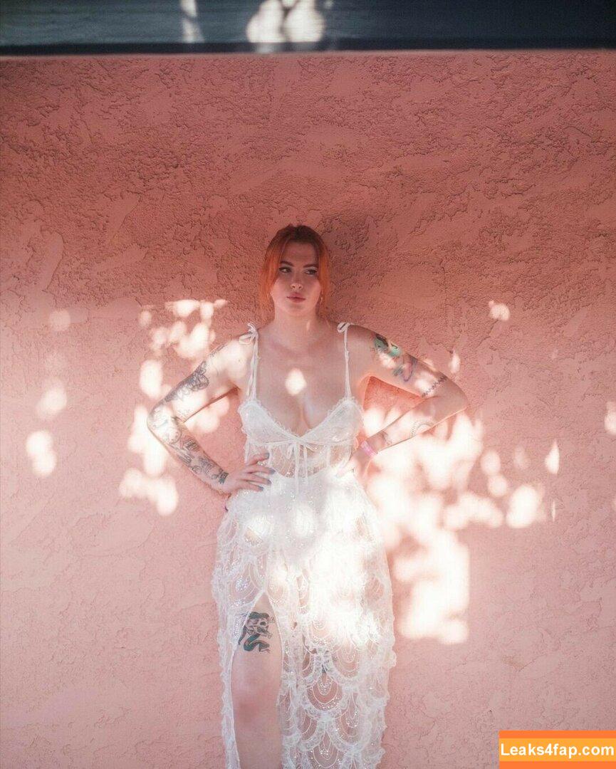 Ireland Baldwin / chloebaldwin... / irelandbasingerbaldwin leaked photo photo #0066