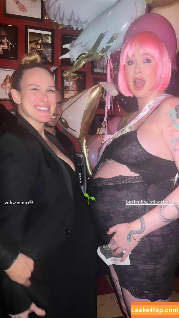 Ireland Baldwin / chloebaldwin... / irelandbasingerbaldwin leaked photo photo #0135
