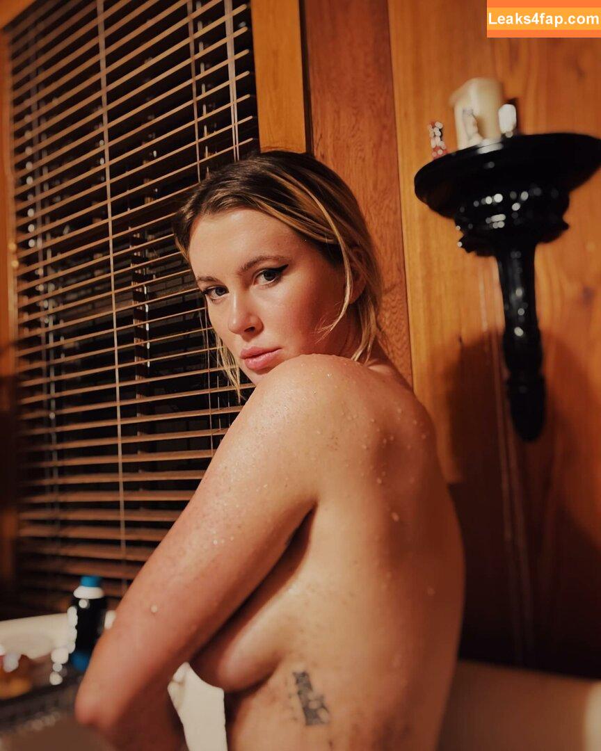 Ireland Baldwin / chloebaldwin... / irelandirelandireland слитое фото фото #0220