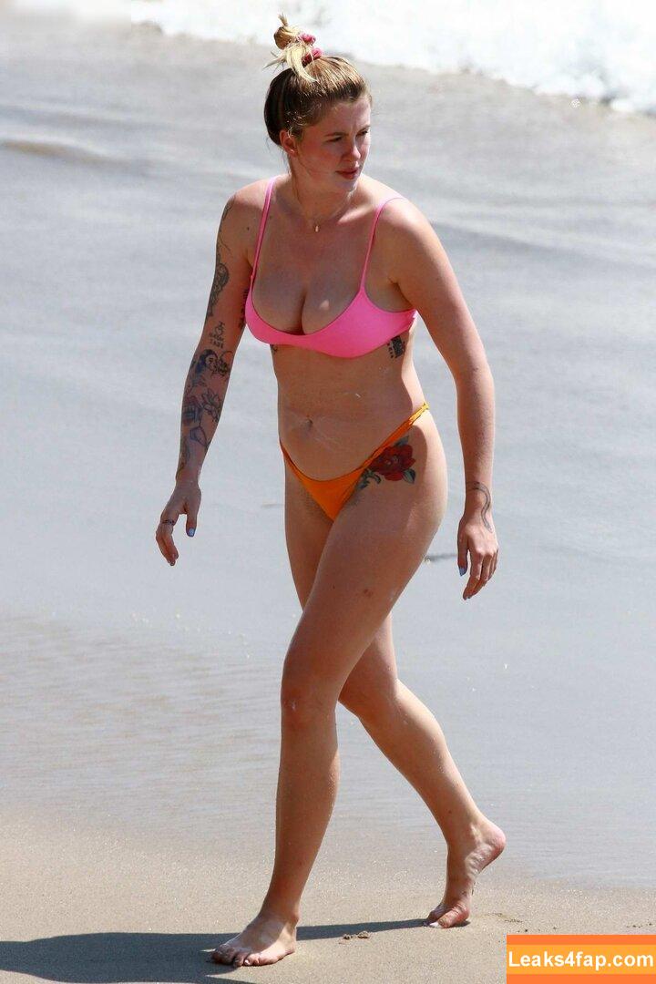 Ireland Baldwin / chloebaldwin... / irelandirelandireland слитое фото фото #0466