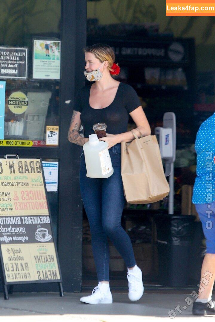 Ireland Baldwin / chloebaldwin... / irelandirelandireland leaked photo photo #0480