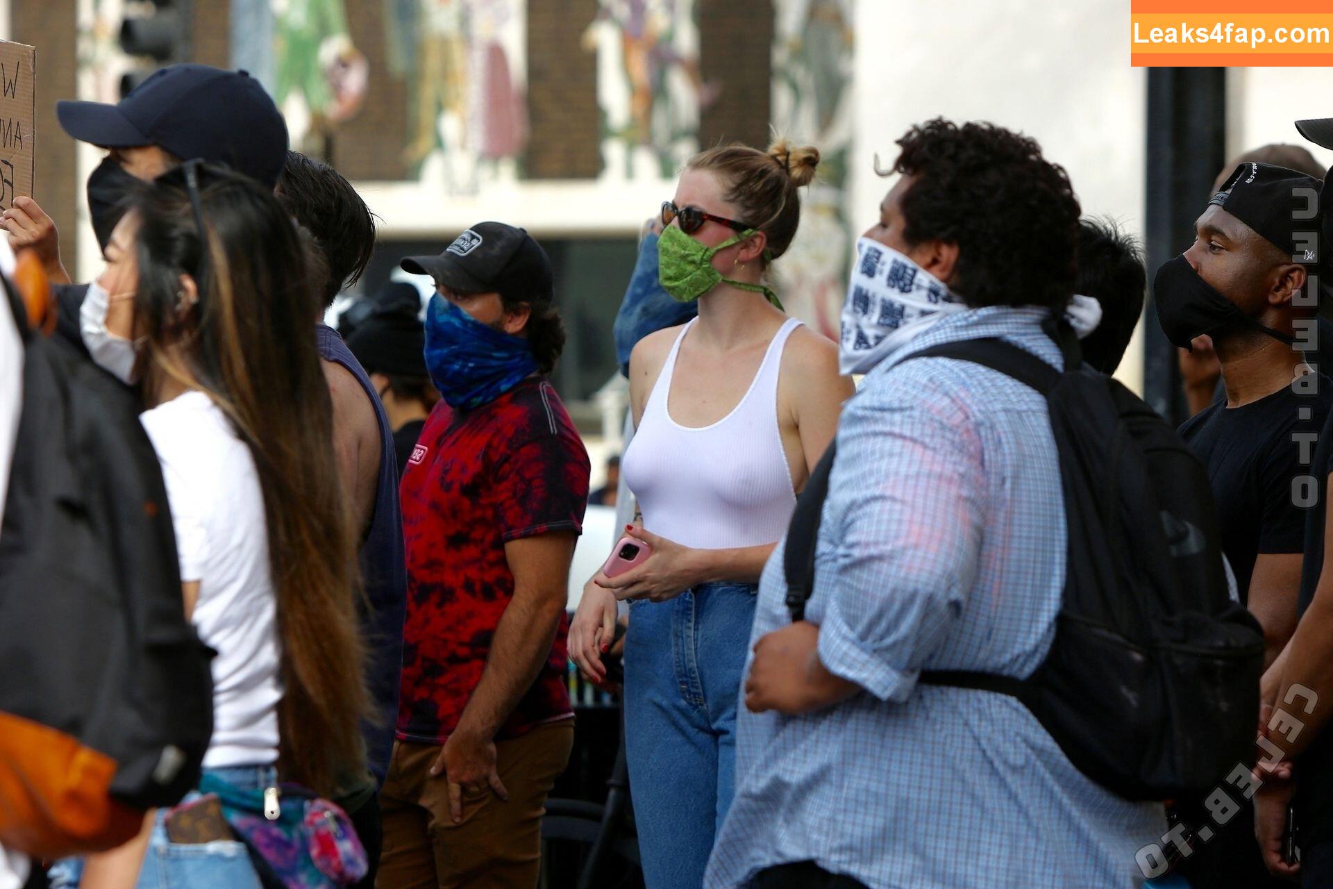 Ireland Baldwin / chloebaldwin... / irelandirelandireland leaked photo photo #0492