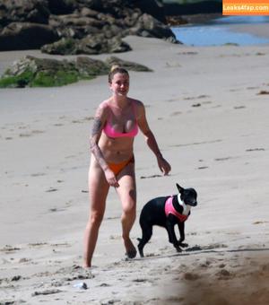 Ireland Baldwin photo #0031