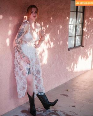 Ireland Baldwin photo #0058