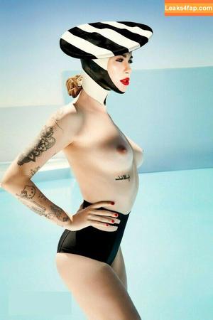 Ireland Baldwin photo #0095