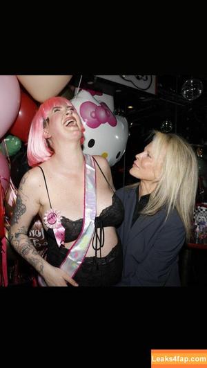 Ireland Baldwin photo #0142