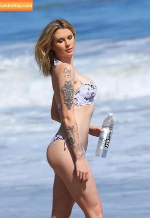 Ireland Baldwin photo #0289