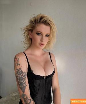 Ireland Baldwin photo #0292