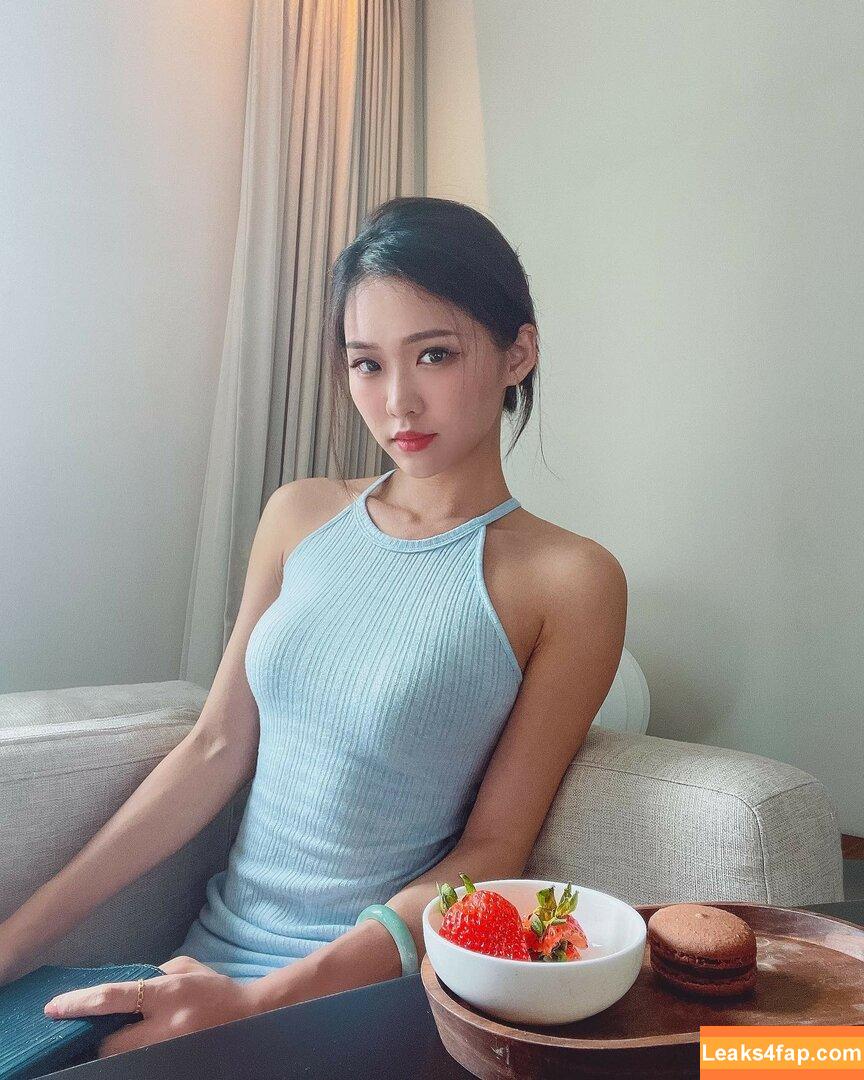 Irene Zhao / B1gqing leaked photo photo #0007