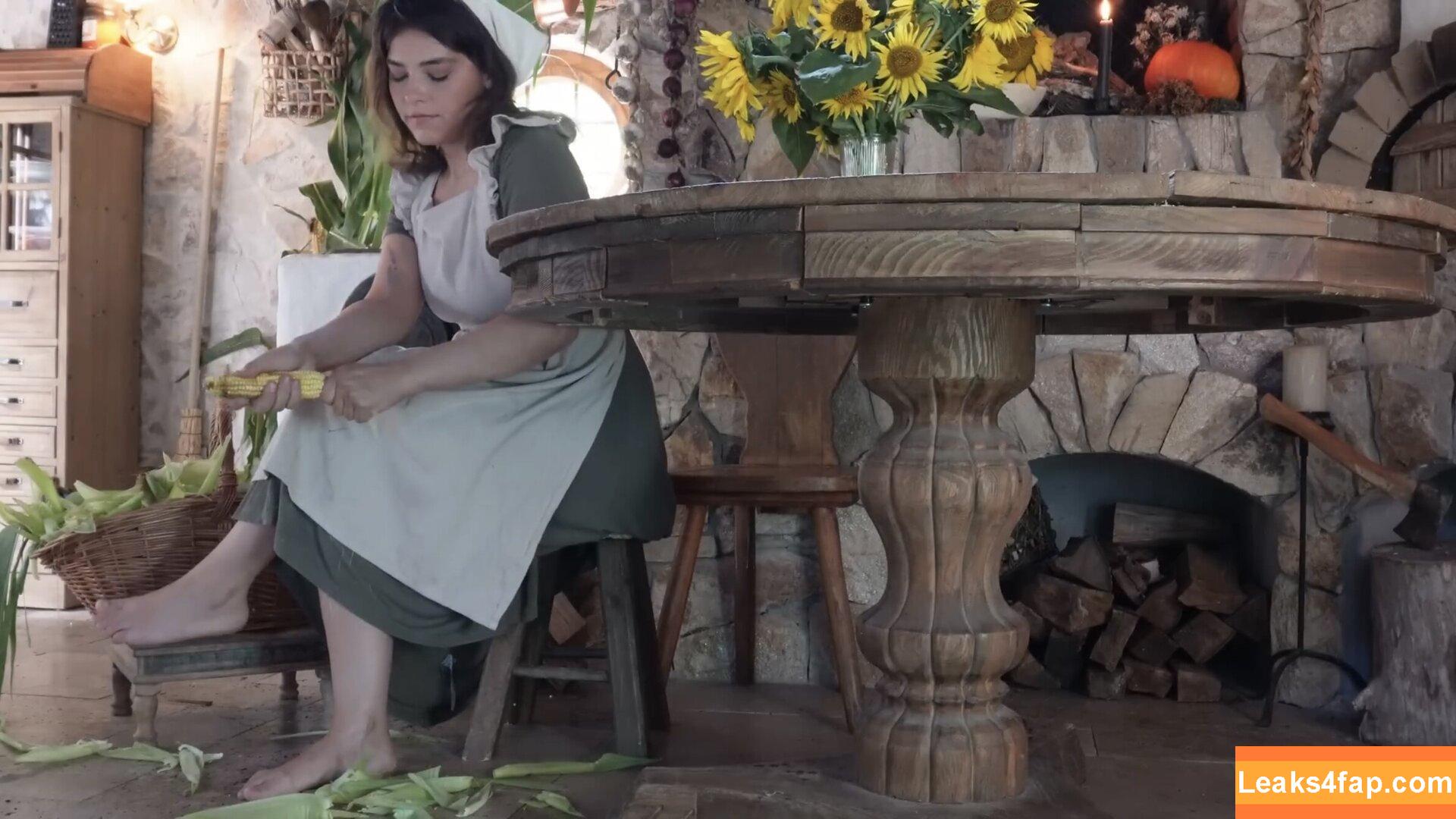IreneFireCooking / eirenebelle leaked photo photo #0006