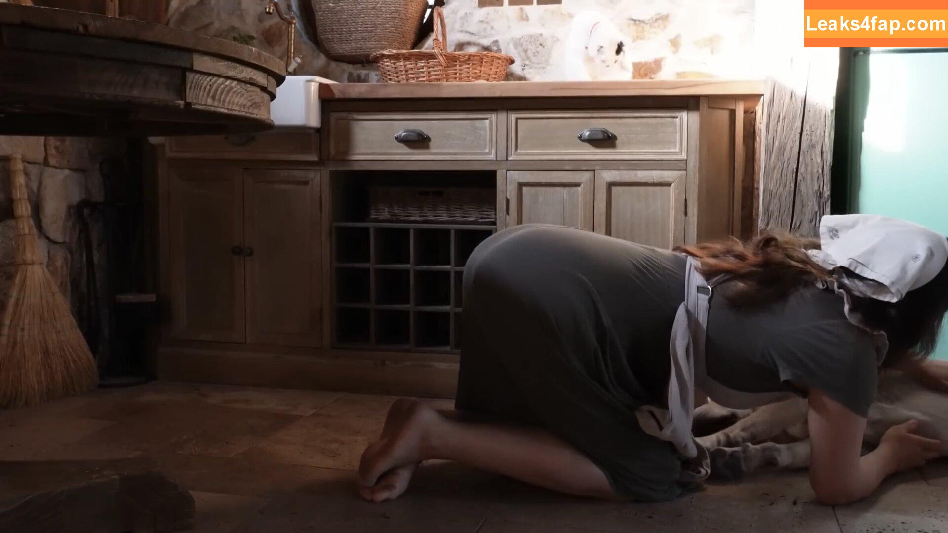 IreneFireCooking / eirenebelle leaked photo photo #0008