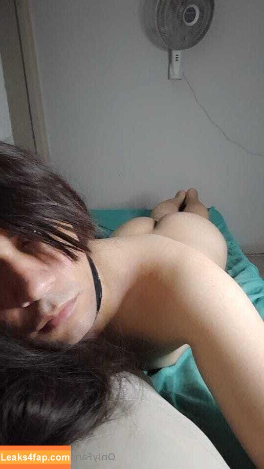 ireneflx / ireneflex_ leaked photo photo #0007