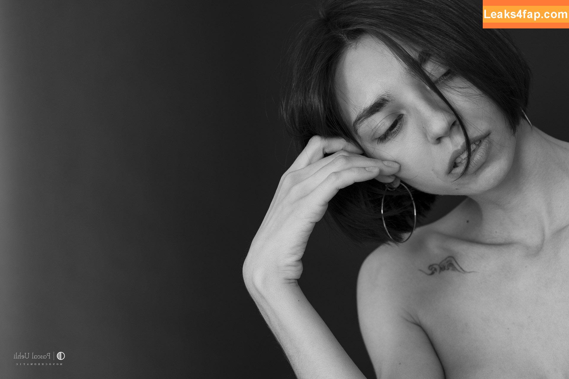 Irina Lozovaya / ireenel_ leaked photo photo #0081