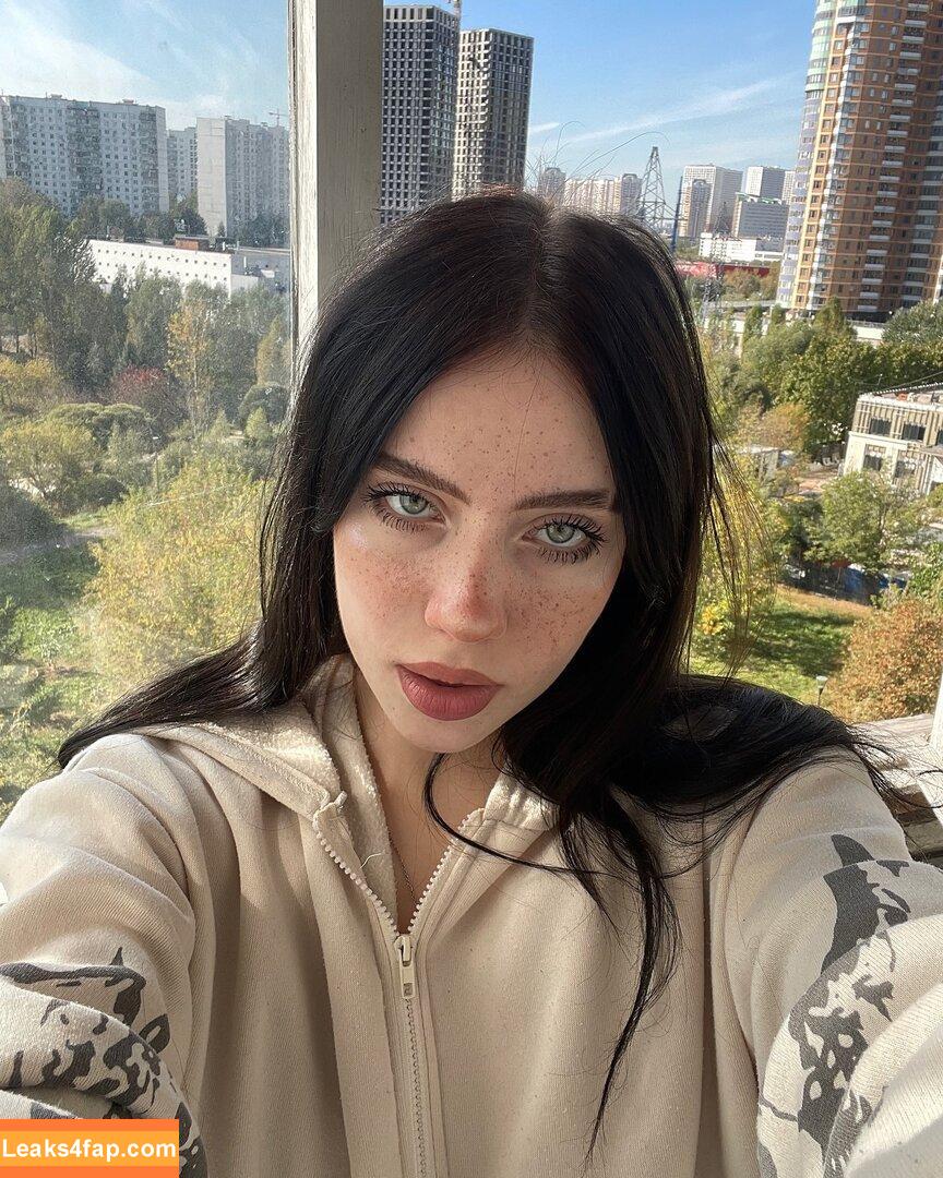 Irina Minkina / howeversnowy / rusian Billie eilish leaked photo photo #0002