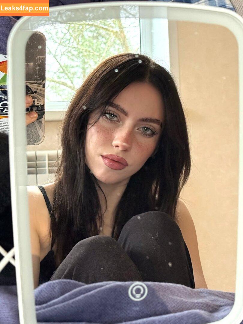 Irina Minkina / howeversnowy / rusian Billie eilish leaked photo photo #0046