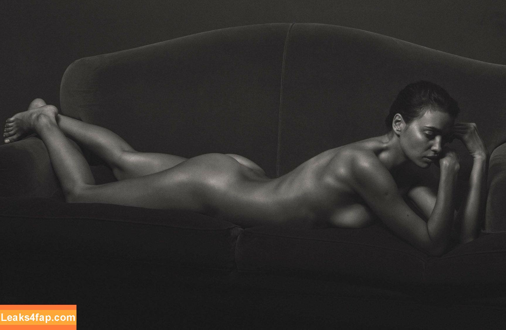 Irina Shayk / irinashayk / theirishayk слитое фото фото #0085