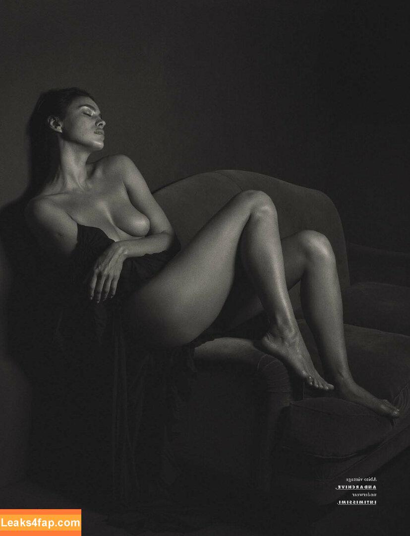 Irina Shayk / irinashayk / theirishayk слитое фото фото #0087