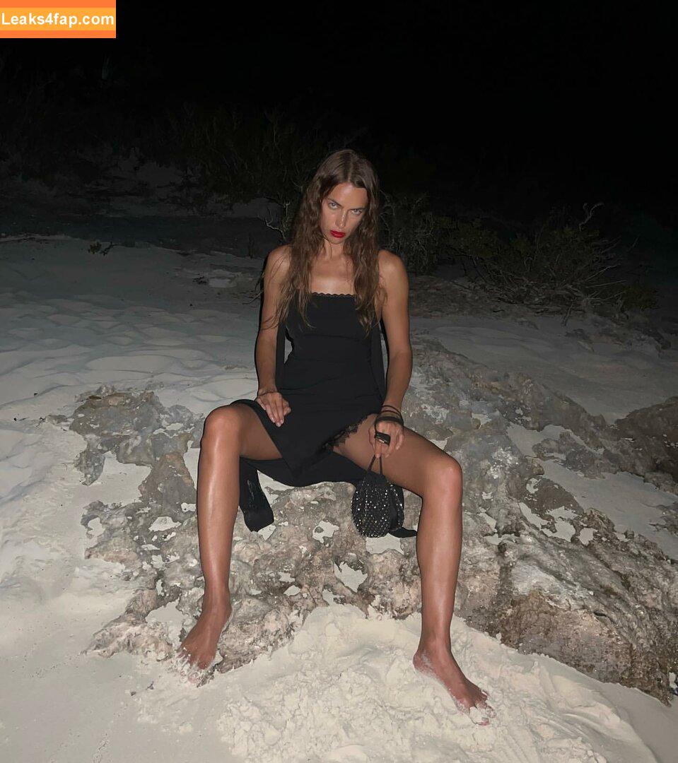Irina Shayk / irinashayk / theirishayk слитое фото фото #0090