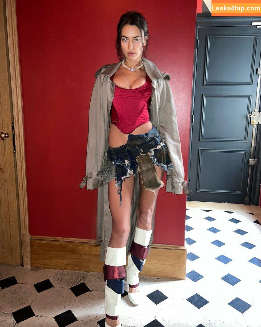 Irina Shayk / irinashayk / theirishayk слитое фото фото #0107