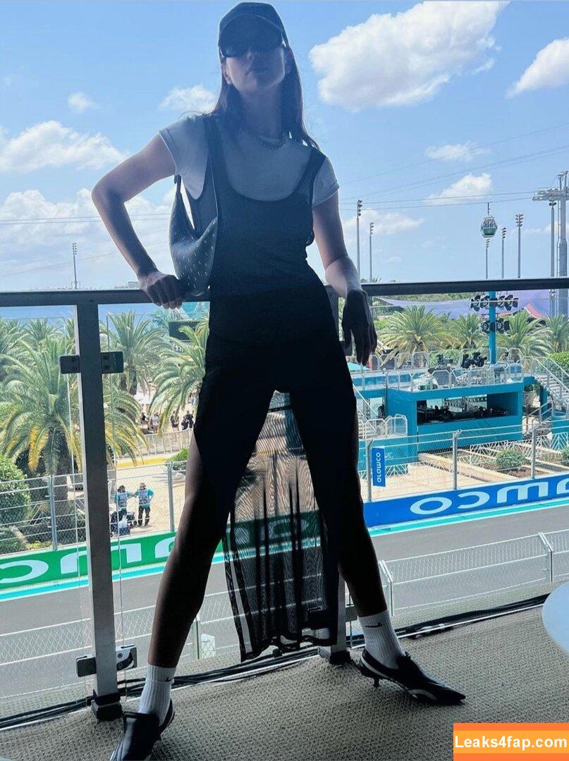 Irina Shayk / irinashayk / theirishayk слитое фото фото #0198