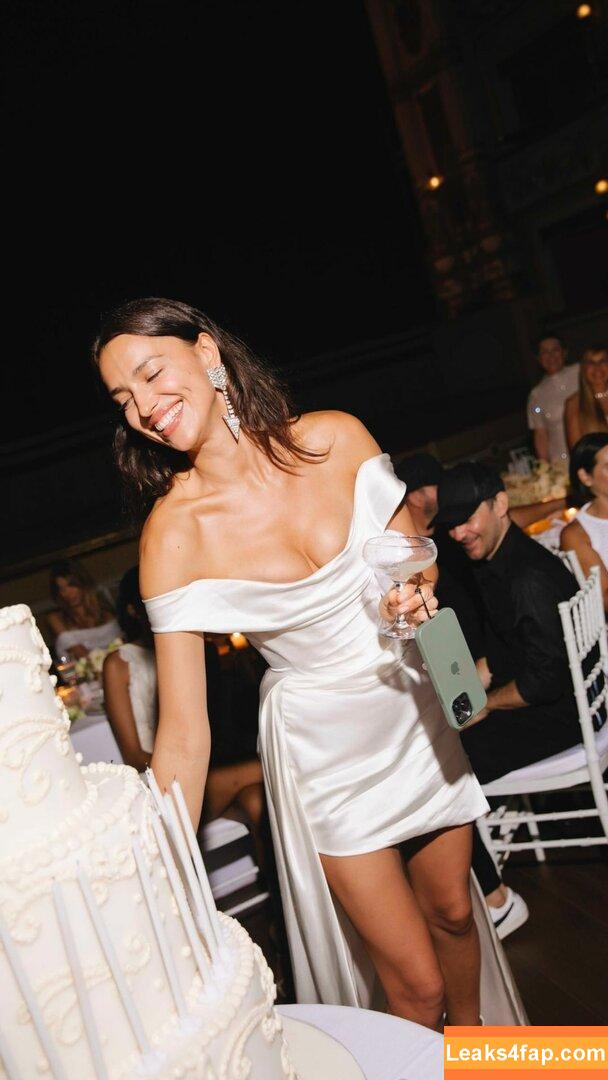 Irina Shayk / irinashayk / theirishayk слитое фото фото #0239