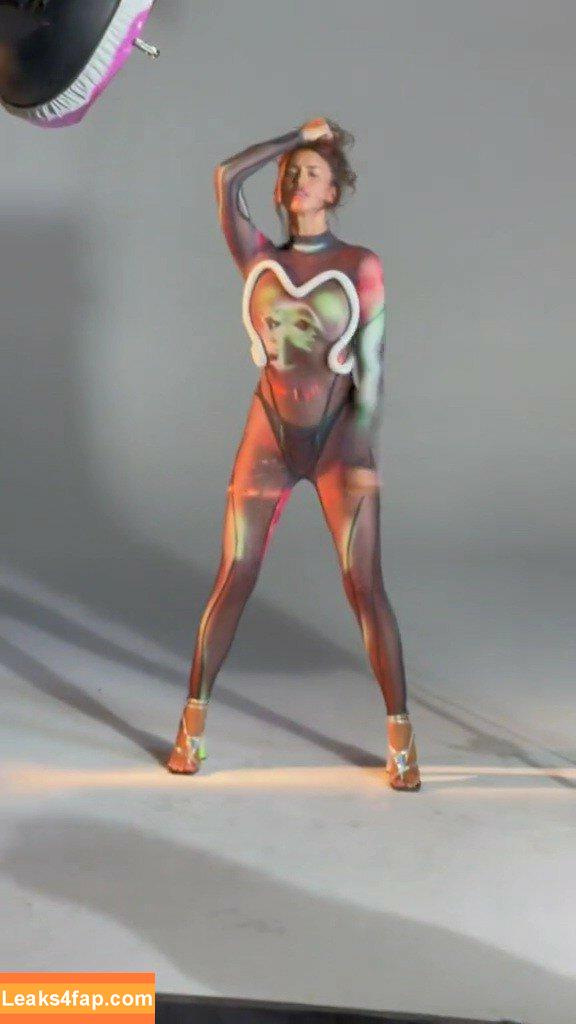 Irina Shayk / irinashayk / theirishayk слитое фото фото #0257