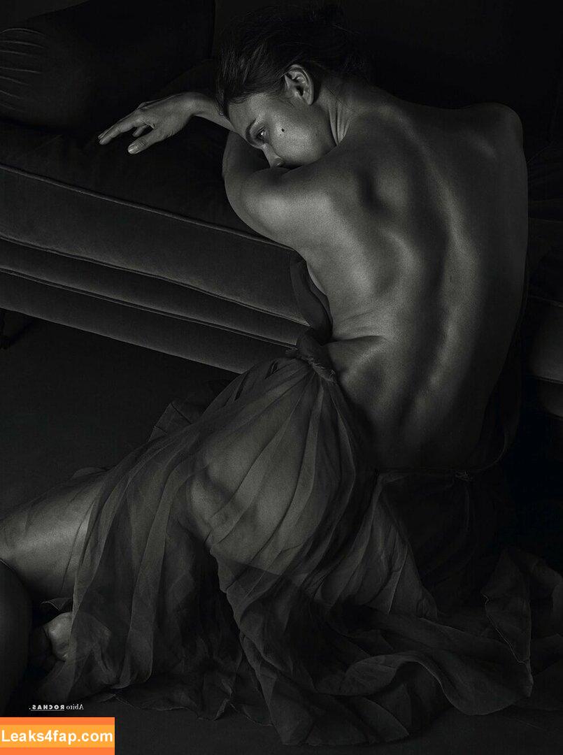 Irina Shayk / irinashayk / theirishayk слитое фото фото #0395