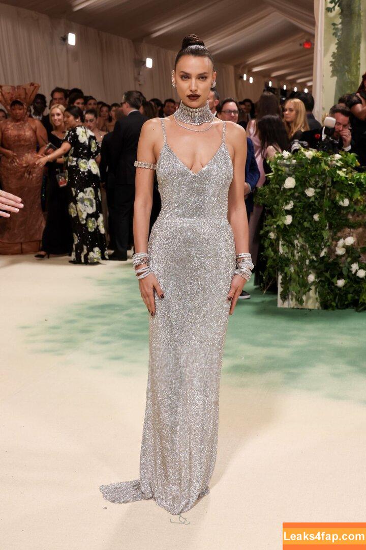 Irina Shayk / irinashayk / theirishayk слитое фото фото #0502