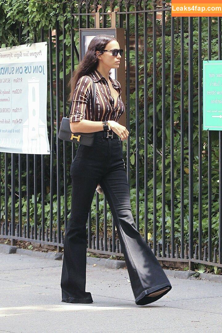 Irina Shayk / irinashayk / theirishayk слитое фото фото #0678