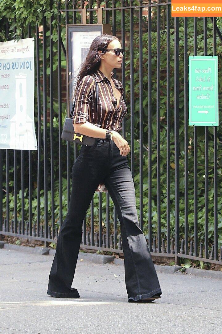 Irina Shayk / irinashayk / theirishayk слитое фото фото #0679