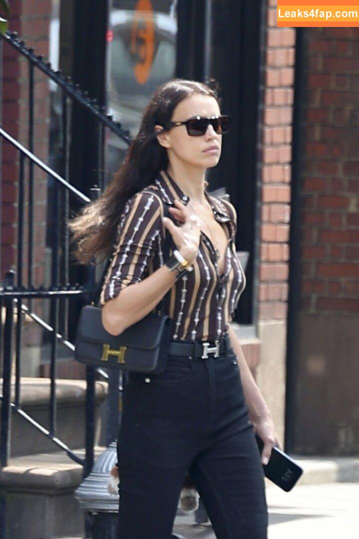Irina Shayk / irinashayk / theirishayk leaked photo photo #0721