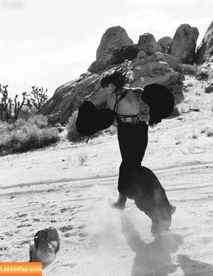 Irina Shayk фото #0566