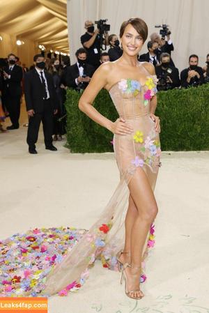 Irina Shayk фото #0649