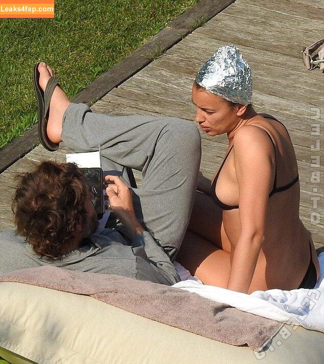 Irina Shayk / https: / irinashayk / theirishayk слитое фото фото #1677