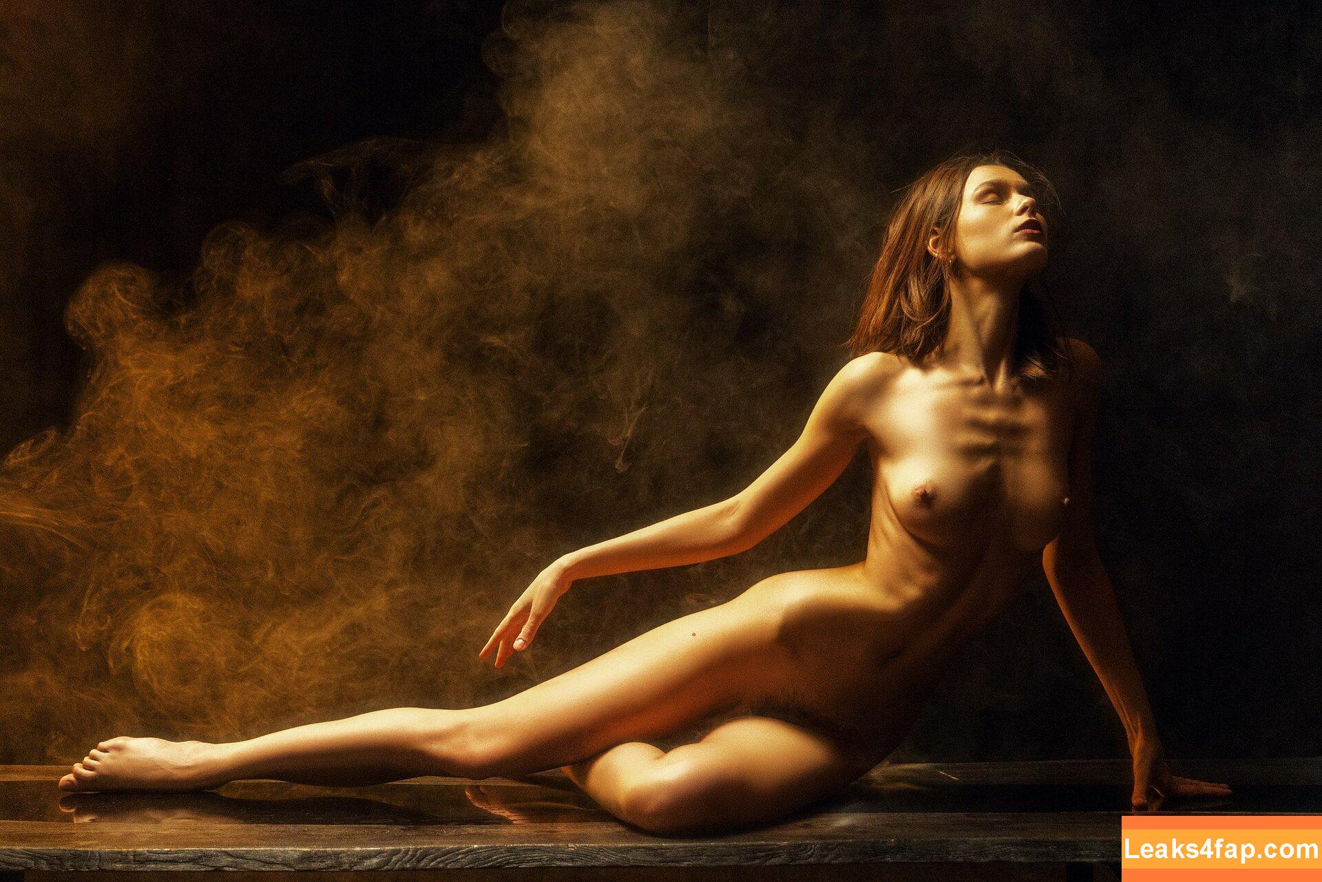 Irina Telicheva / AmberQ / Tasha / https: / irina_tlch leaked photo photo #0631