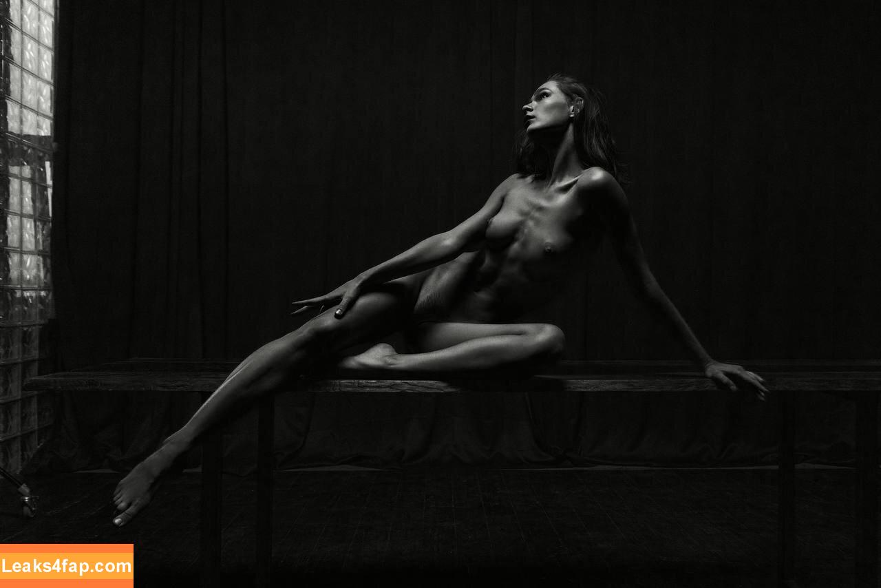 Irina Telicheva / AmberQ / Tasha / https: / irina_tlch leaked photo photo #0638