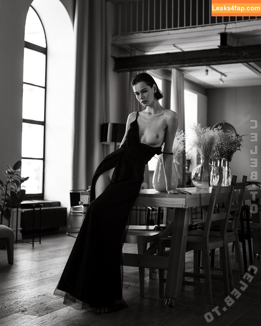 Irina Telicheva / AmberQ / Tasha / https: / irina_tlch слитое фото фото #0667