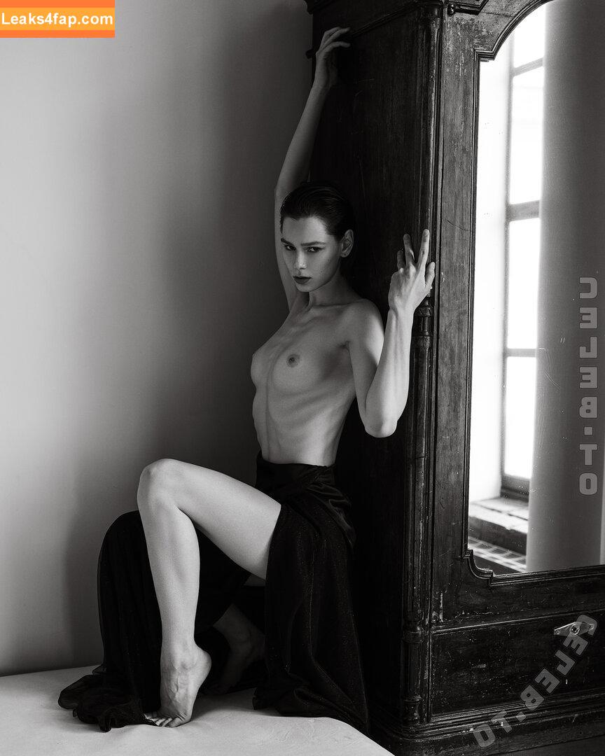 Irina Telicheva / AmberQ / Tasha / https: / irina_tlch слитое фото фото #0670
