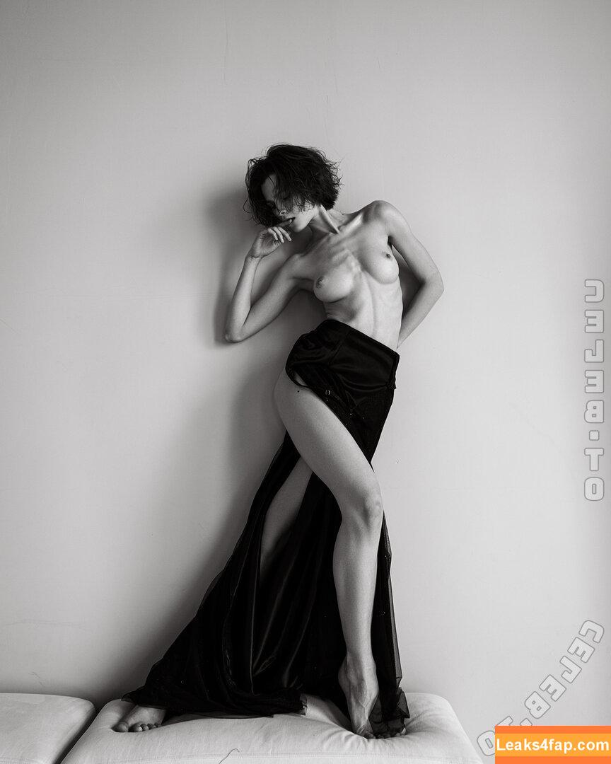 Irina Telicheva / AmberQ / Tasha / https: / irina_tlch слитое фото фото #0676