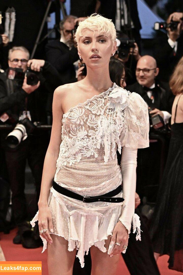 Iris Law / icelandicgirl69 / lirisaw leaked photo photo #0064