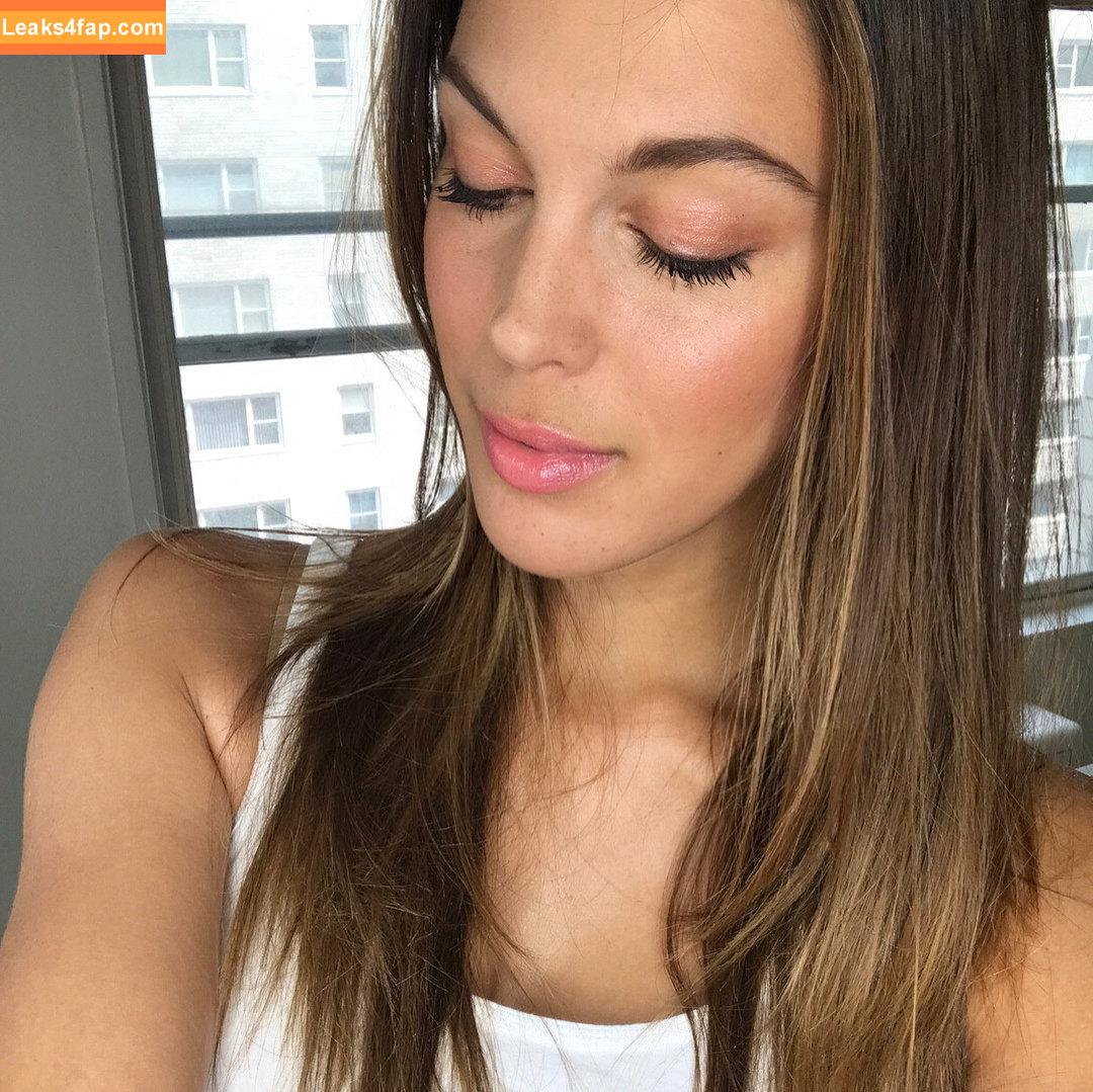 Iris Mittenaere / https: / irismittenaere / summerxiris leaked photo photo #0057