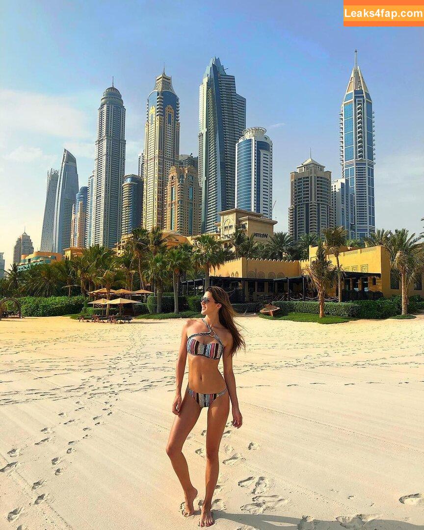 Iris Mittenaere / https: / irismittenaere / summerxiris leaked photo photo #0078
