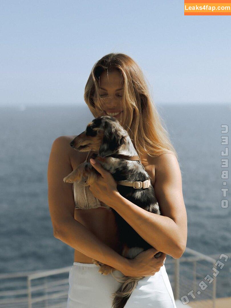 Iris Mittenaere / https: / irismittenaere / summerxiris leaked photo photo #0139