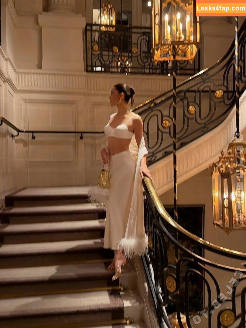 Iris Mittenaere / https: / irismittenaere / summerxiris leaked photo photo #0154