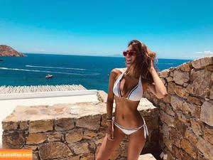 Iris Mittenaere photo #0092