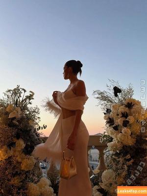Iris Mittenaere photo #0157