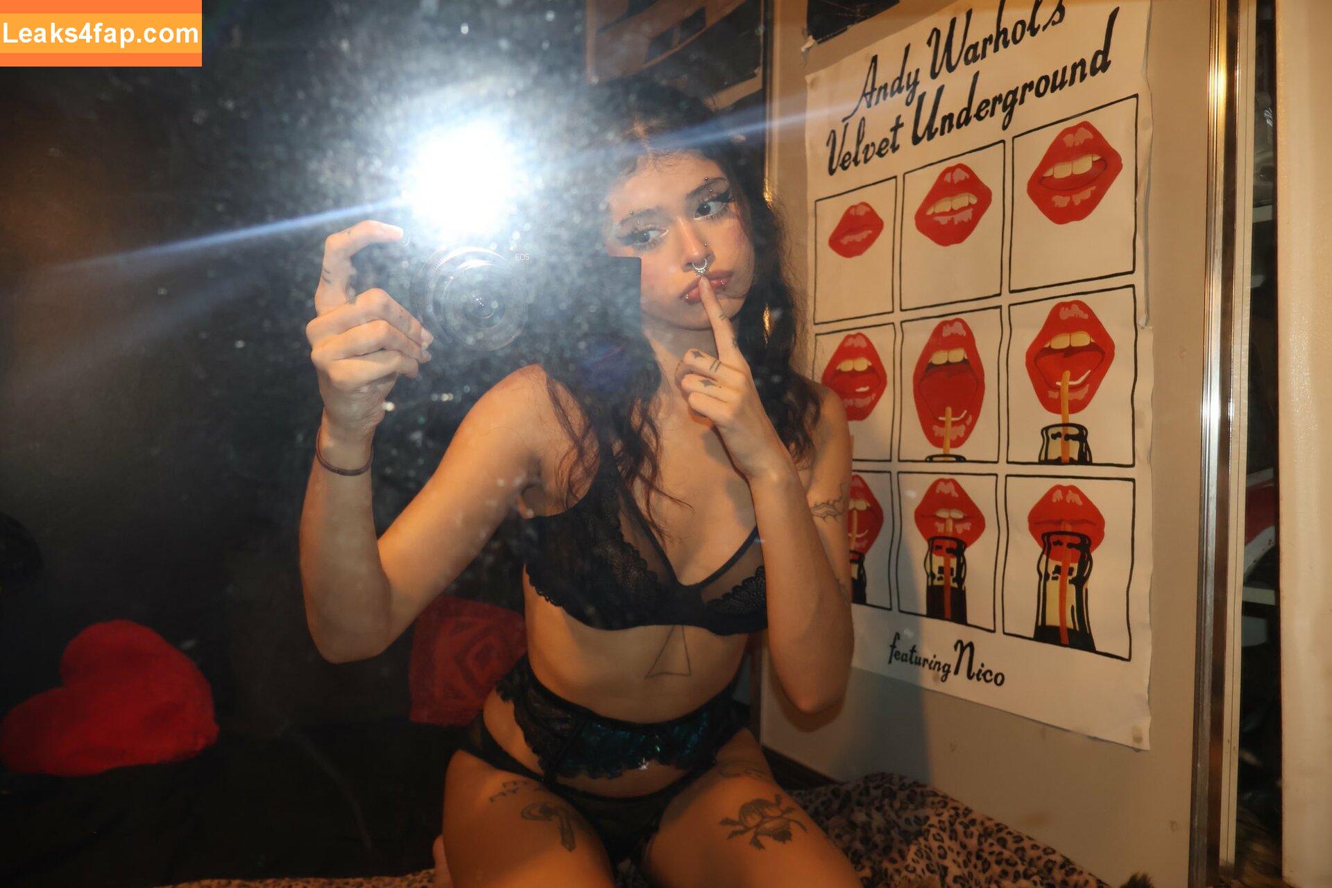 Irisblazed / bitchesblazed / iris leaked photo photo #0036