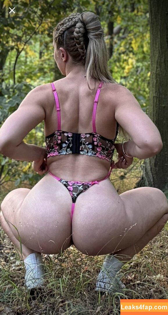 Irisek / Irena Kozelková / fitsegirl / ircakozelkova / irisek.fitness leaked photo photo #0066