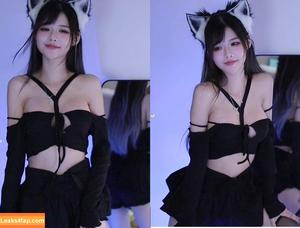 irissiri129 photo #0010